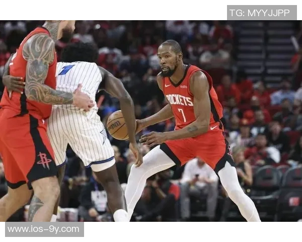 杜兰特分享关键时刻决策心得传球与个人进攻的微妙平衡