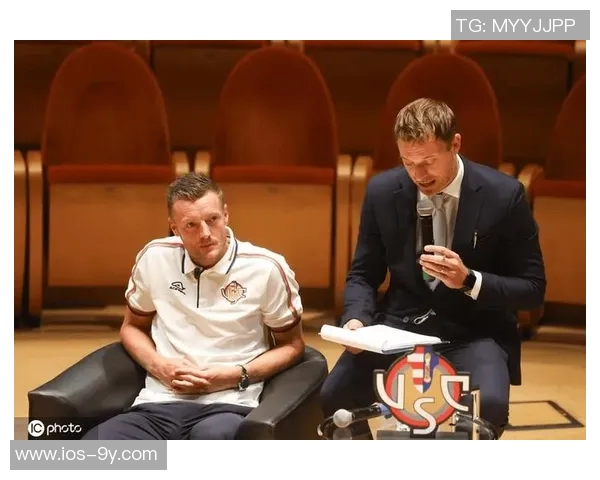 足球专家称瓦尔迪在克雷莫内塞表现出色预计能踢到41岁