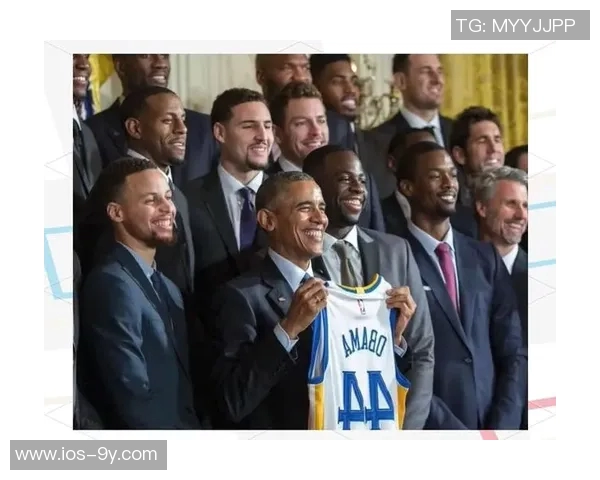 时光荏苒!勇士22年夺冠阵容如今仅存四人回顾辉煌与变迁 时光荏苒!勇士22年夺冠阵容如今仅存四人回顾辉煌与变迁